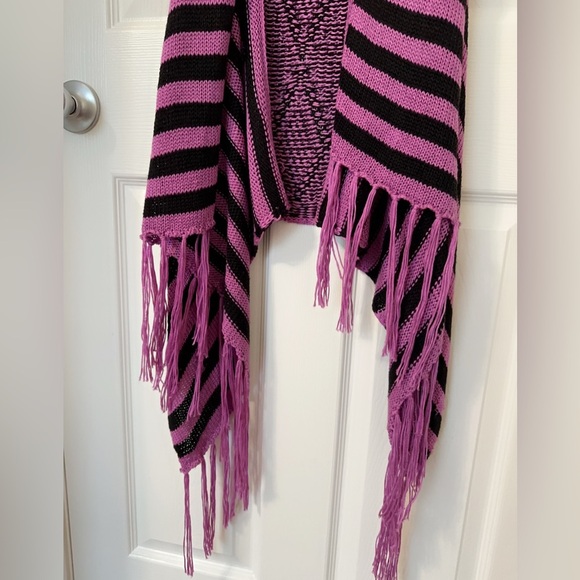 Say What? Purple and Black Knit Scarf - Picture 4 of 7